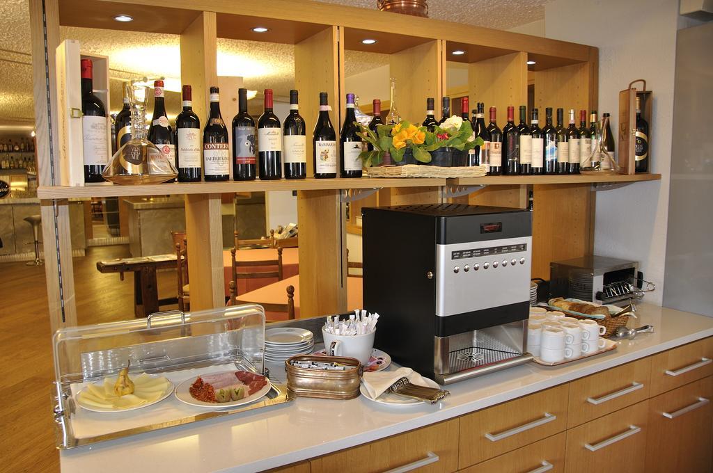 ססטריארה Hotel Sud Ovest מראה חיצוני תמונה